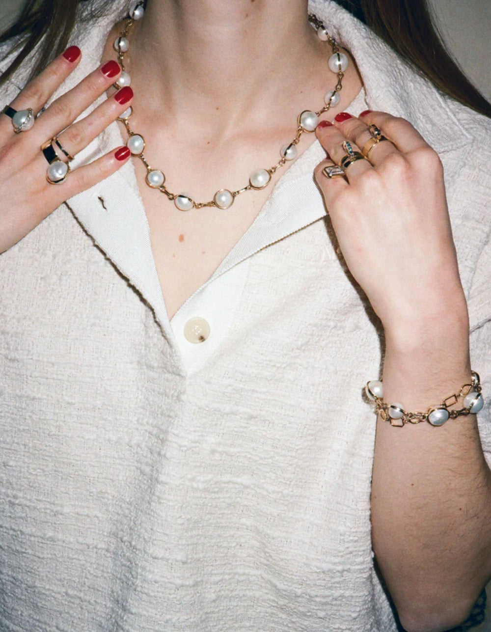 Perched Setting Ring With Pearl