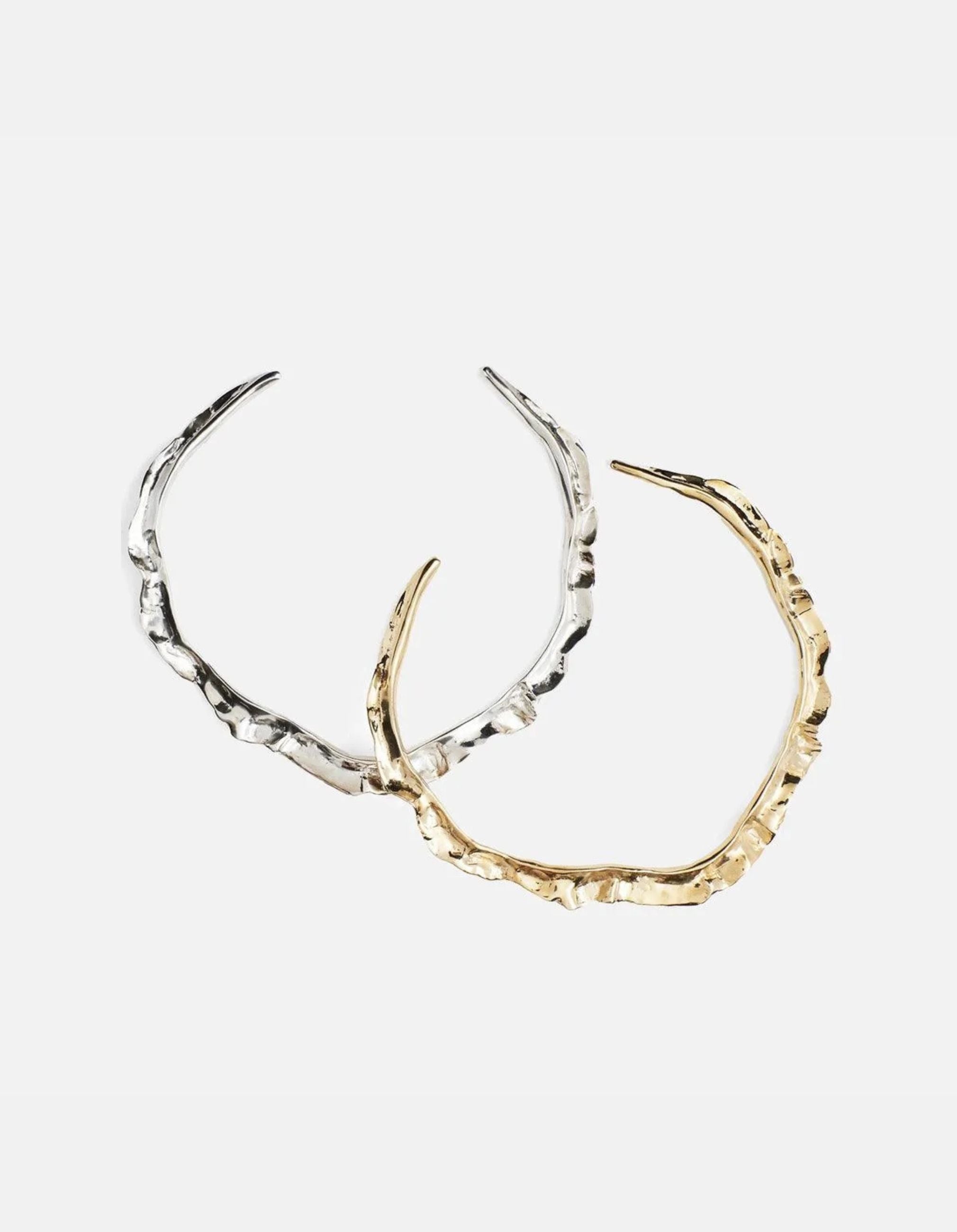 Manus Collar Necklace