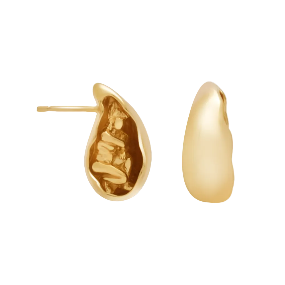 Crouching Venus, Gold by Carina Hardy - At Present Jewelry