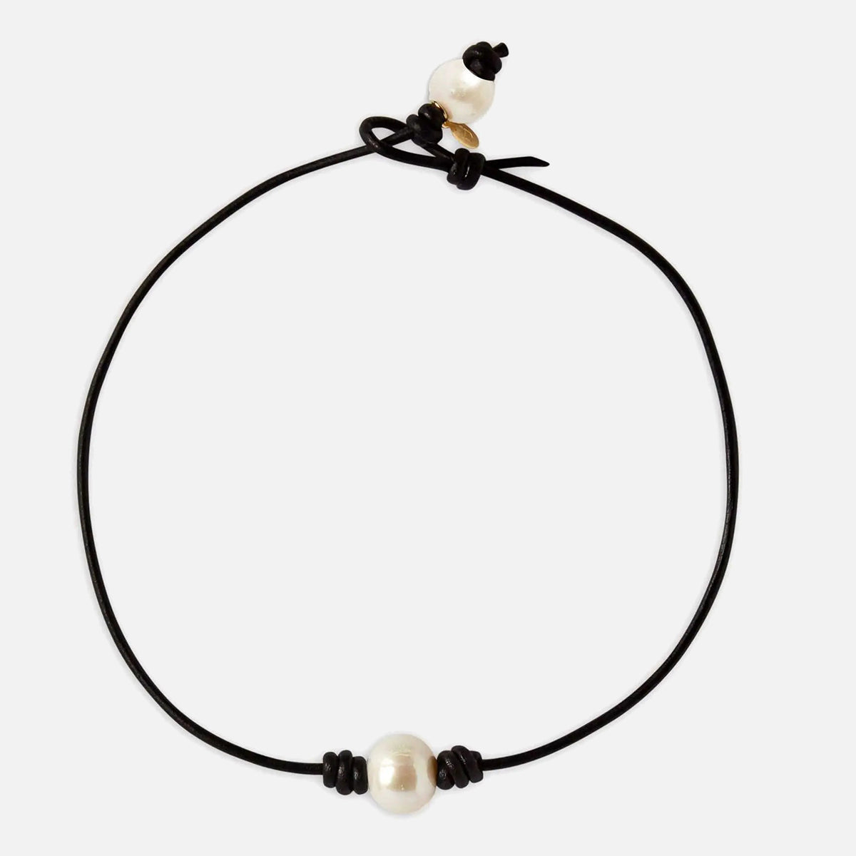 Single Freshwater Pearl and Leather Choker, Black