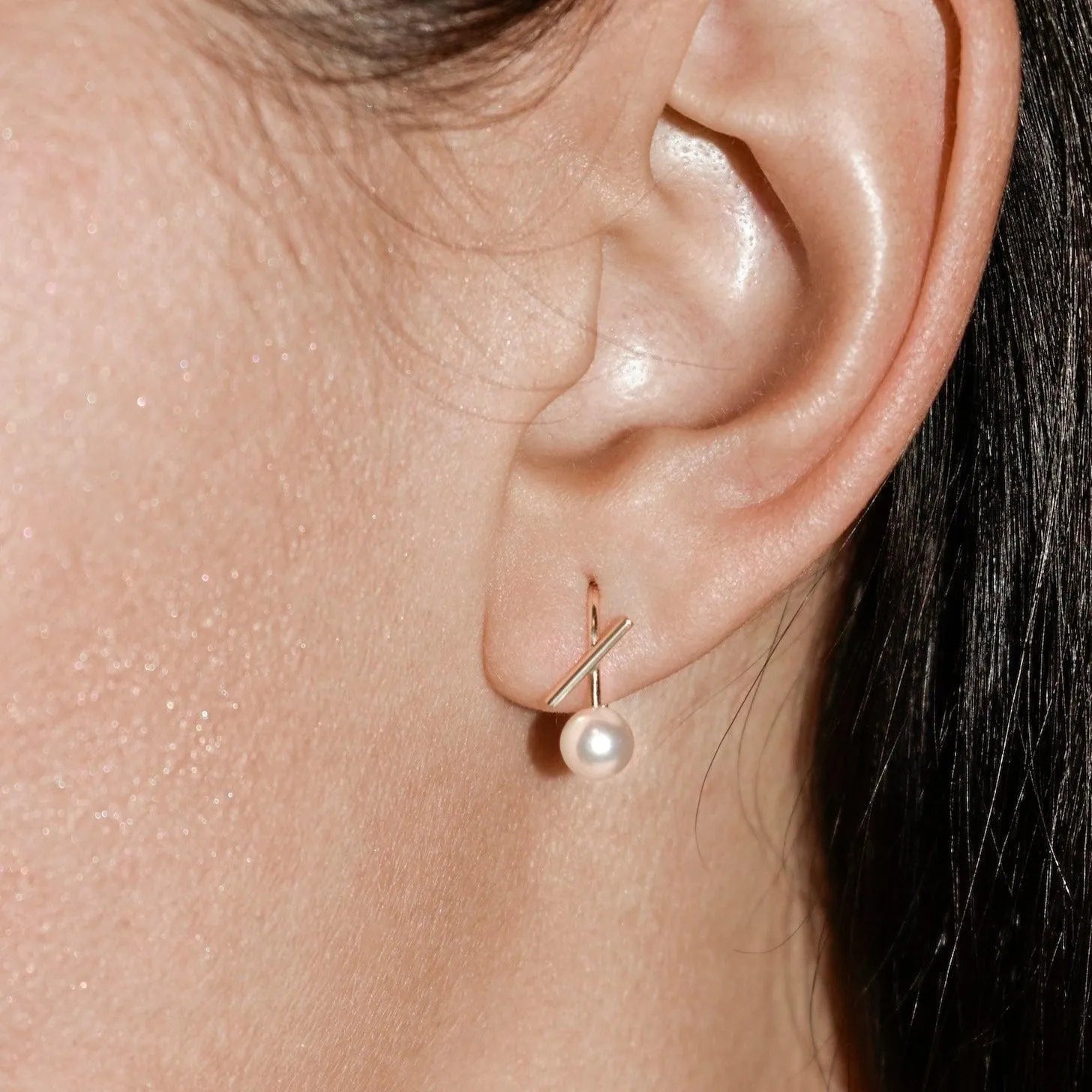 White Pearl Horizon Mini Thread Earring by Labulgara - At Present Jewelry