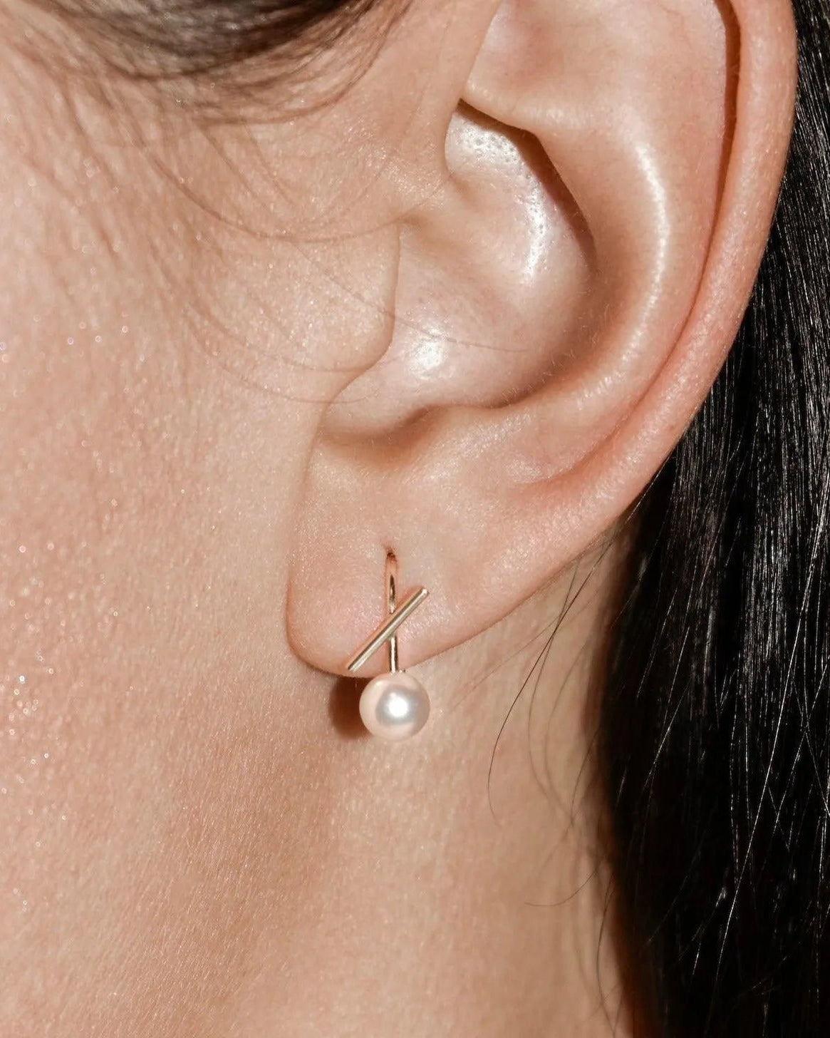 White Pearl Horizon Mini Thread Earring by Labulgara - At Present Jewelry