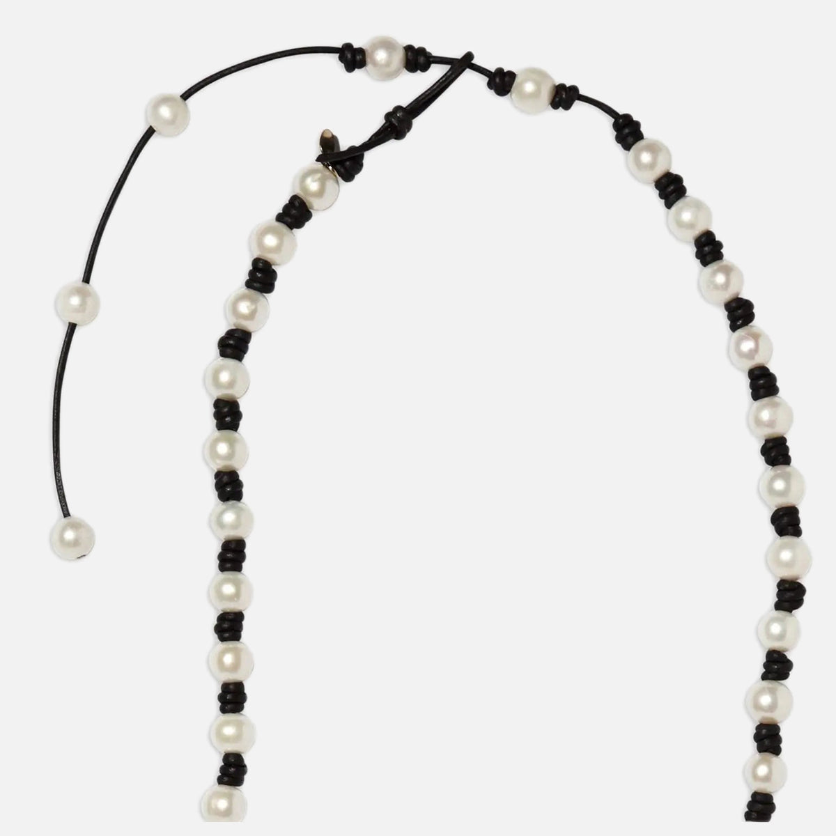Long Knotted 10MM Pearl and Leather Necklace with Tail