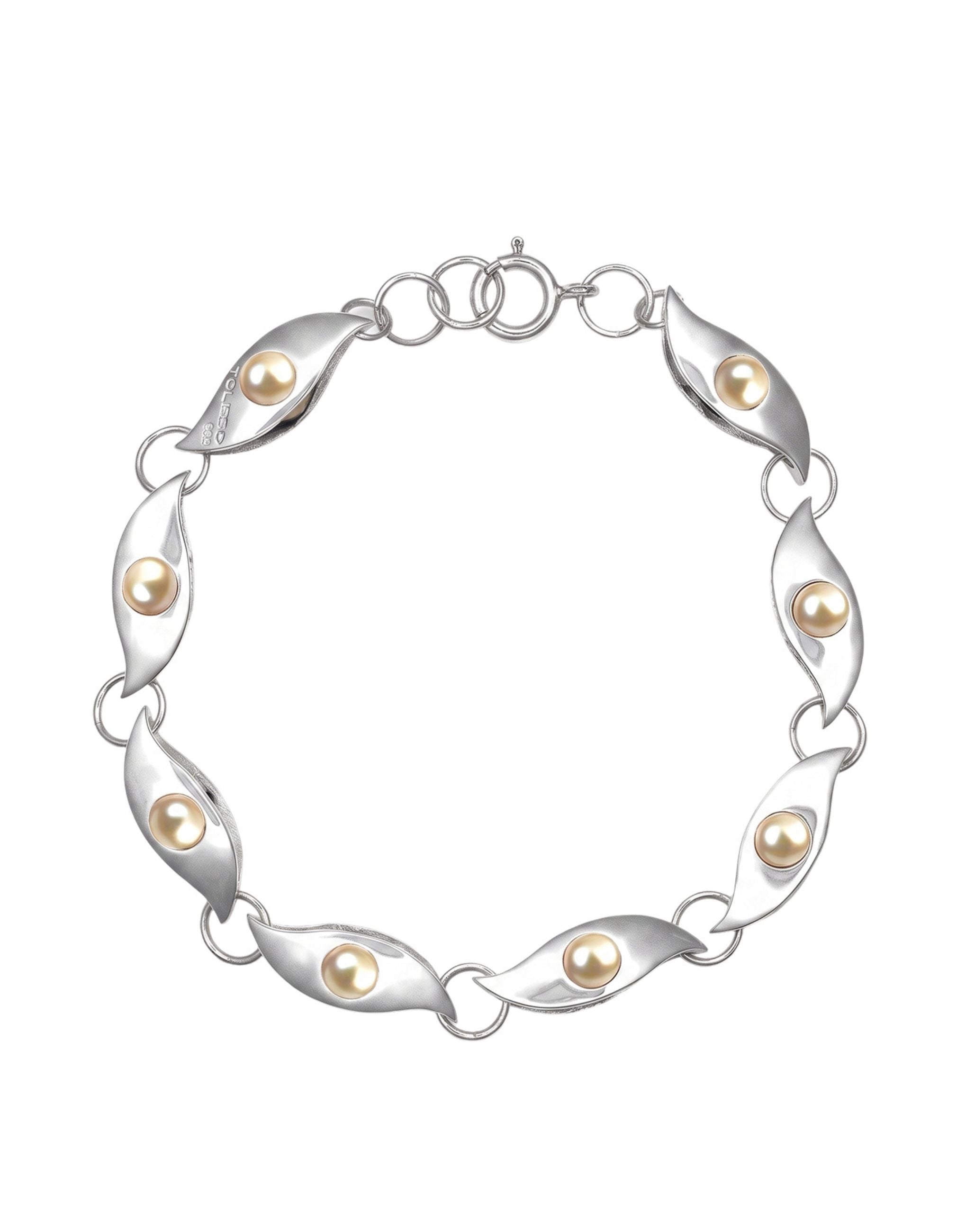 Sneaky Link Bracelet