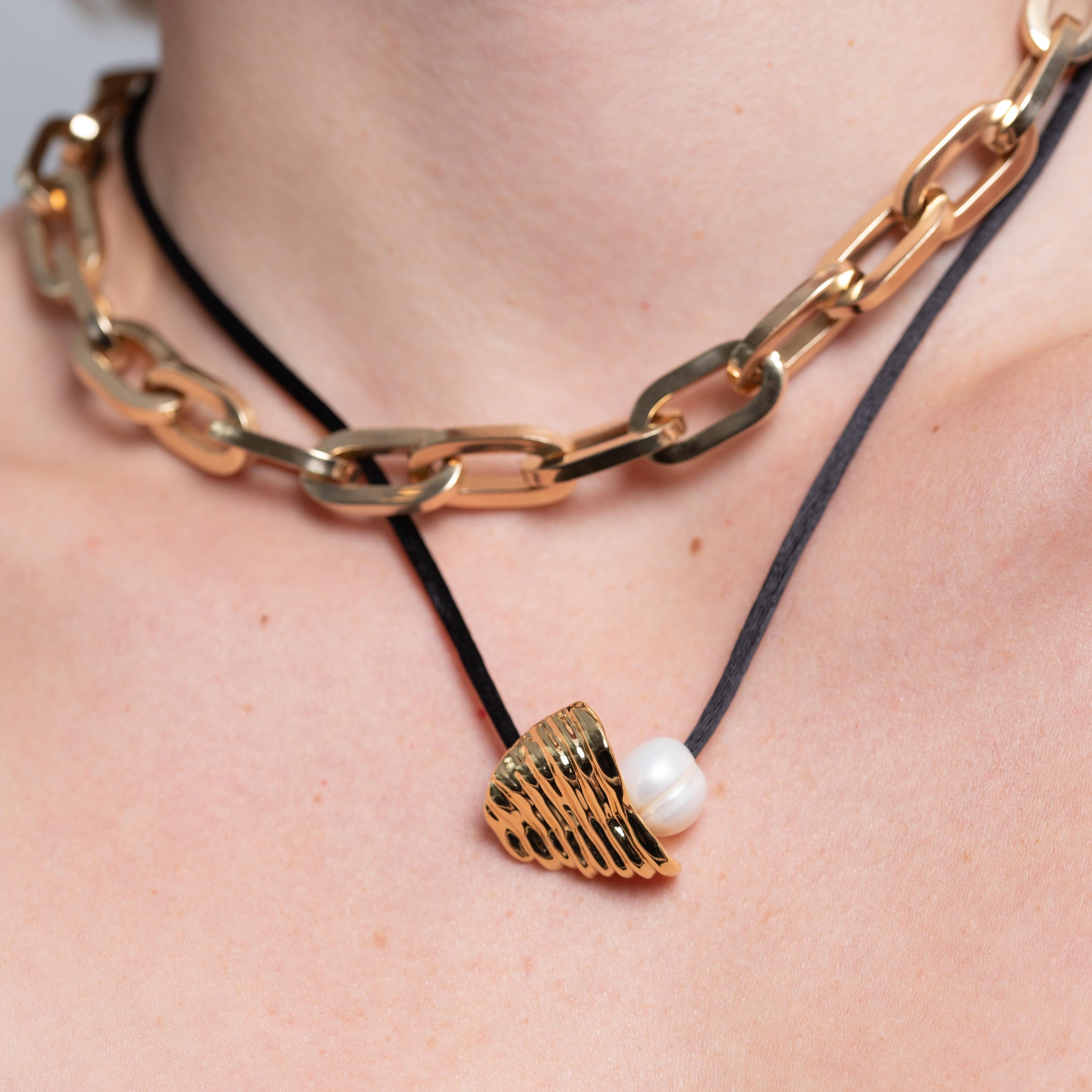 Pearl Formation Pendant by Anita Berisha - At Present Jewelry