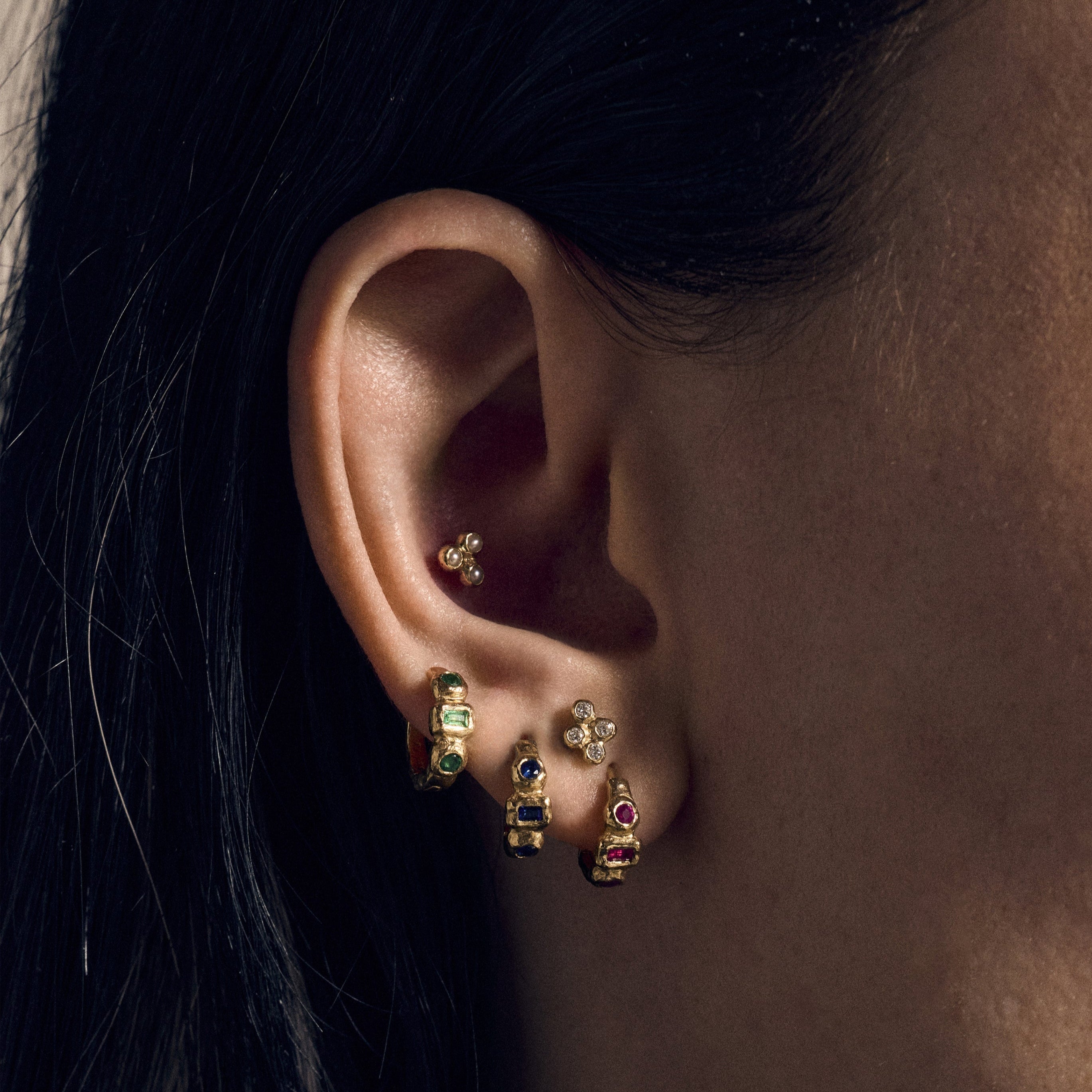 Molten Assemblage Huggie, Sapphire