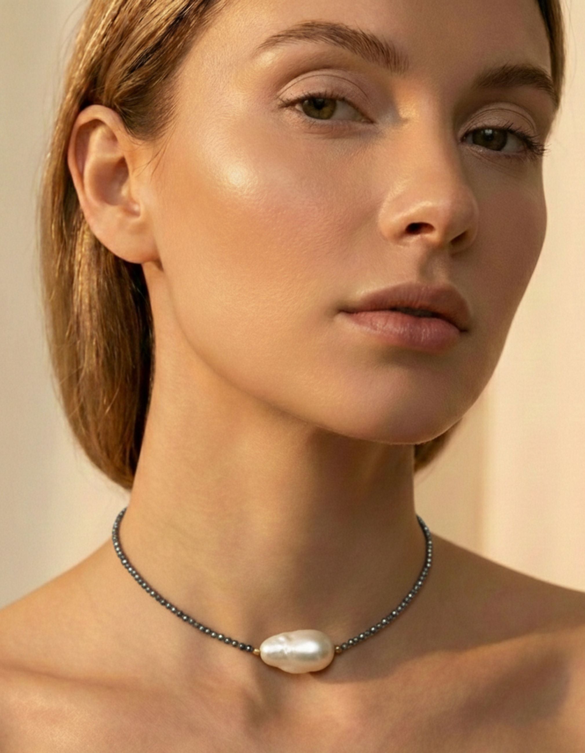 Labradorite Single Baroque Pearl Gemstone Necklace