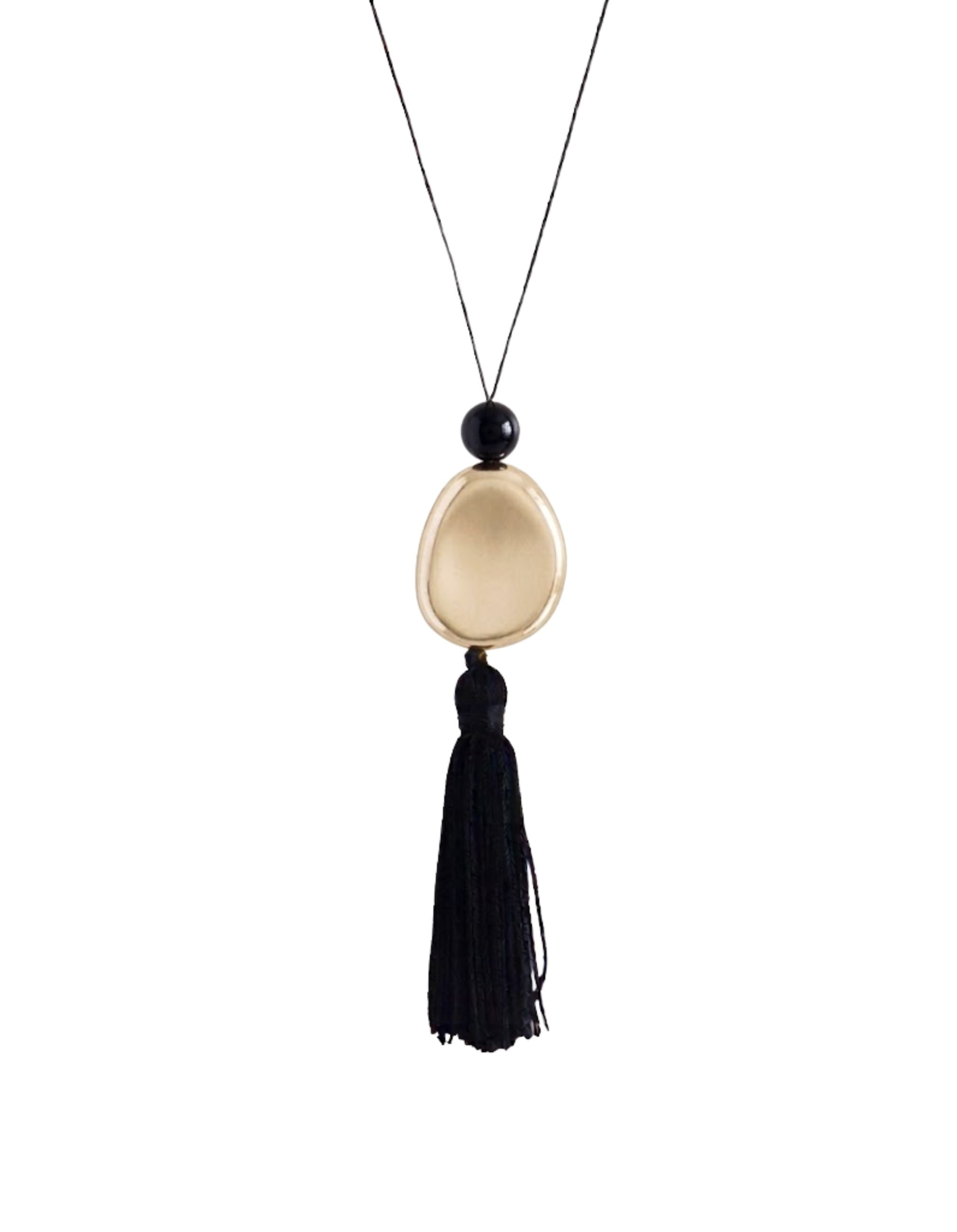Tassel Cord Necklace 01