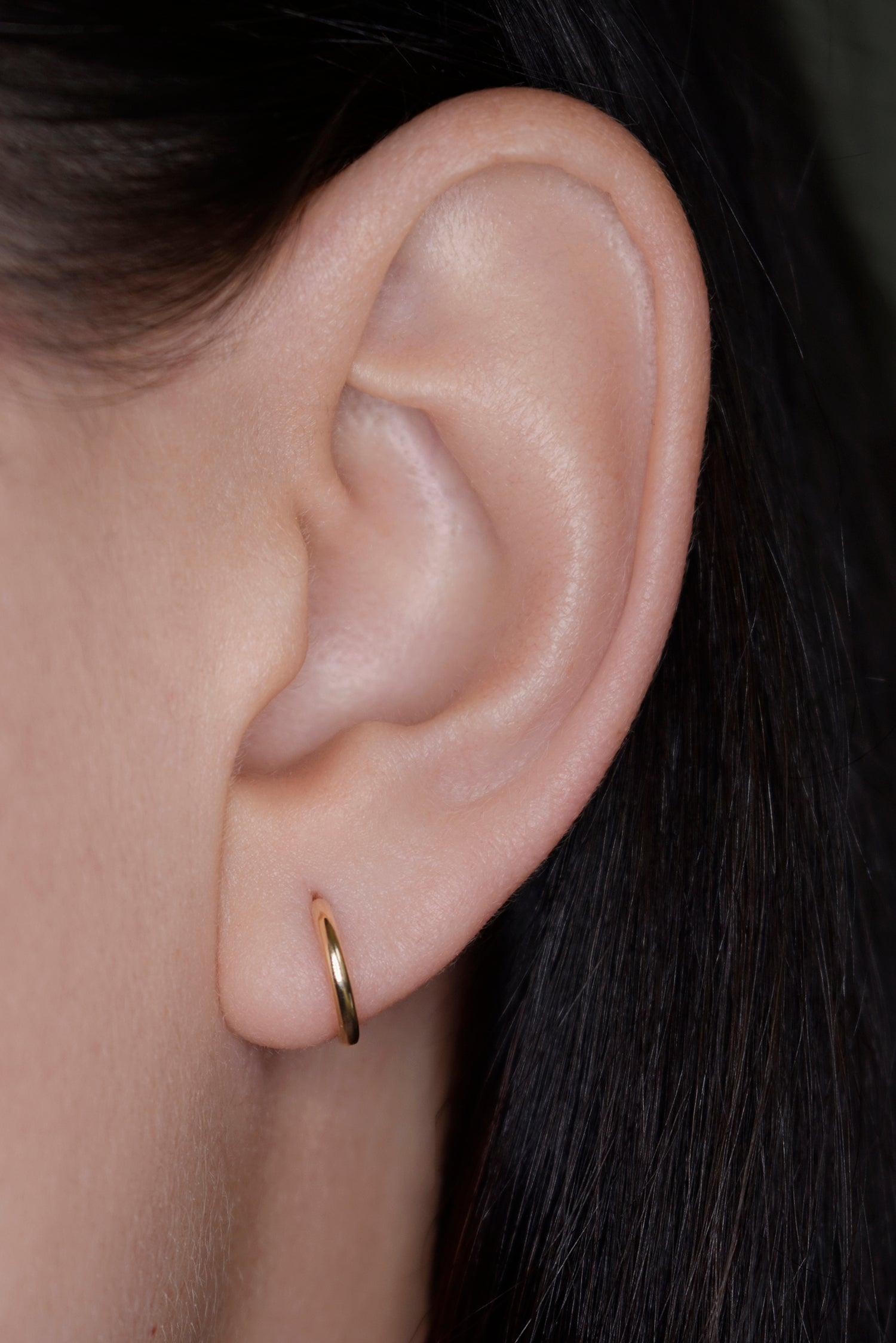 Labulgara Small Demi Hoop Earring 3