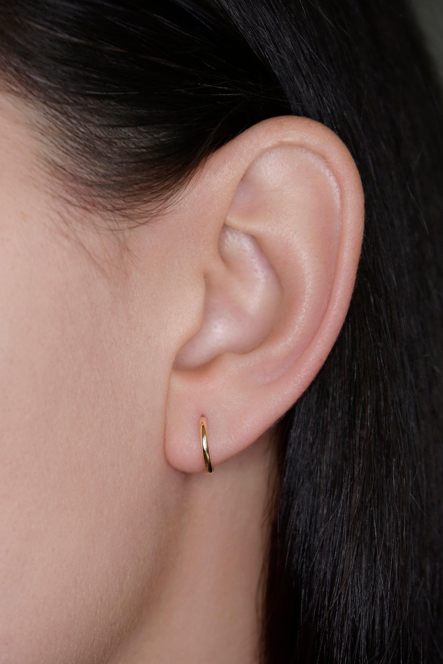 Labulgara Small Demi Hoop Earring 4