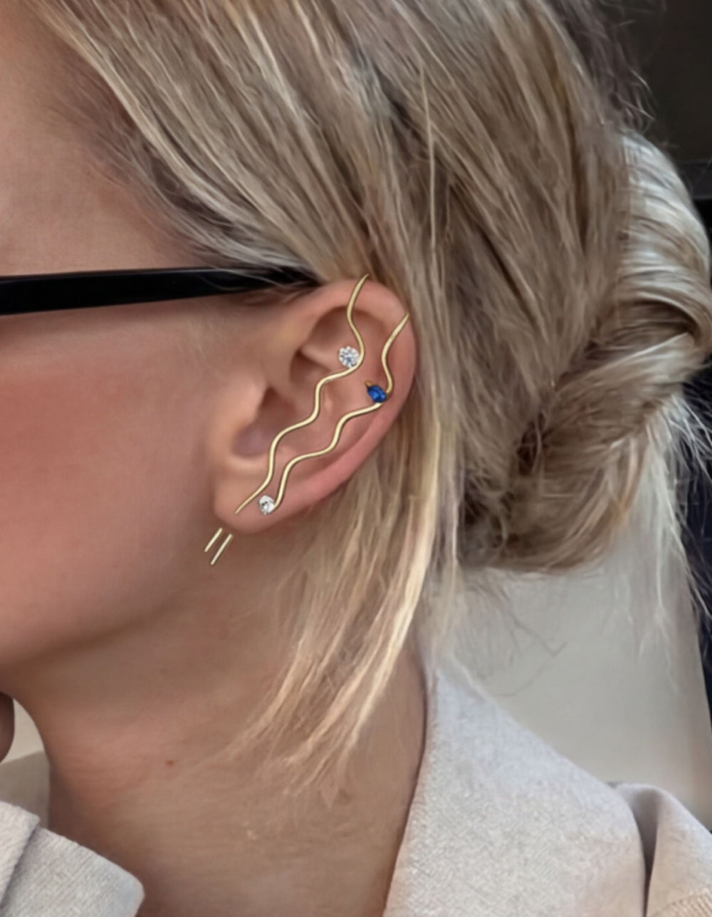 Double Element Needle Earring (Sapphire)