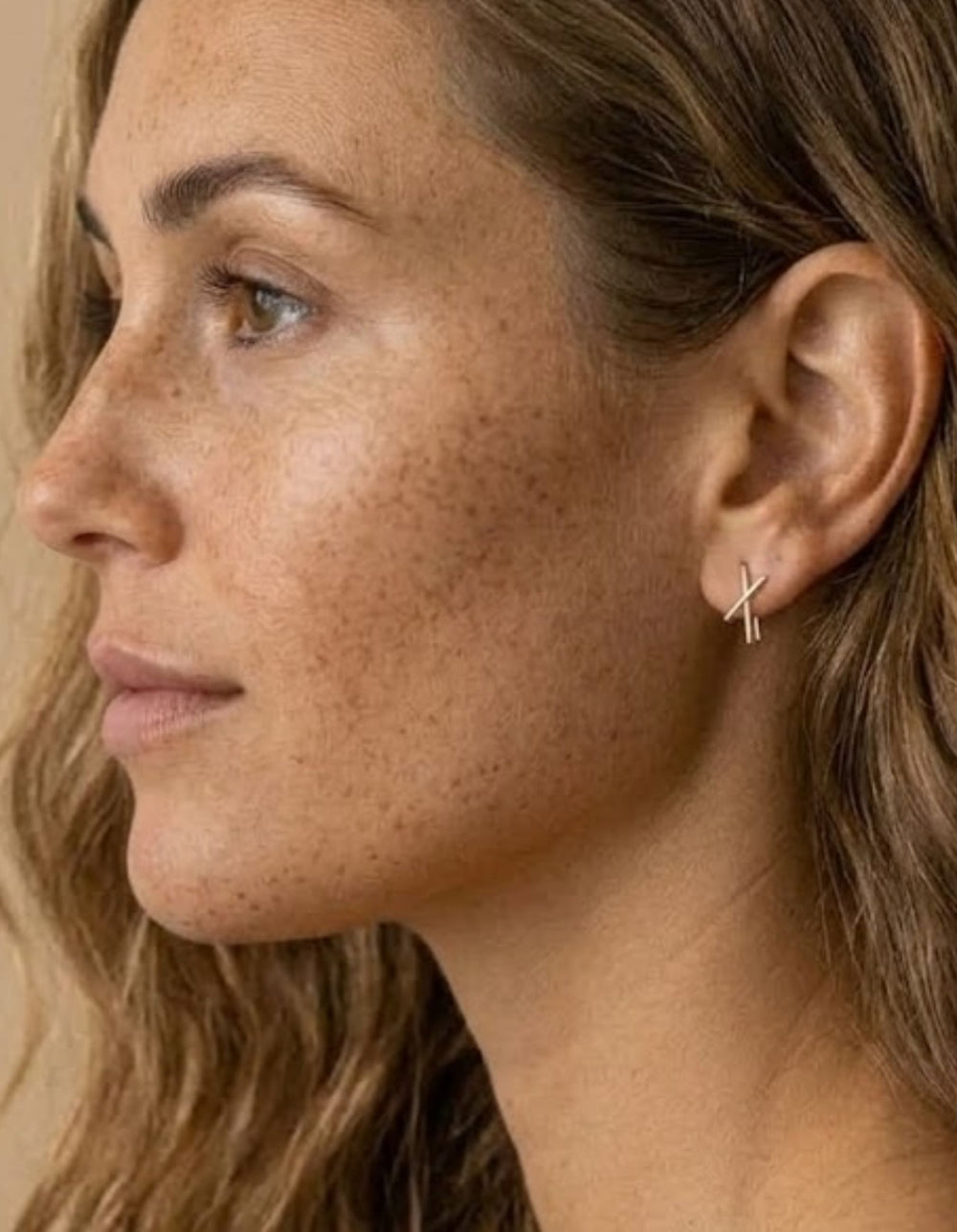 Solid Horizon Mini Thread Earring by Labulgara - At Present Jewelry