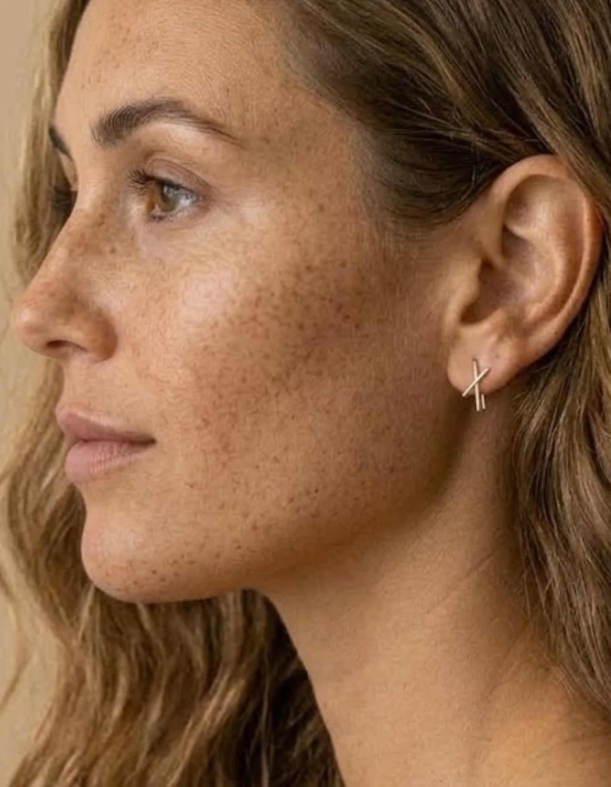 Solid Horizon Mini Thread Earring by Labulgara - At Present Jewelry