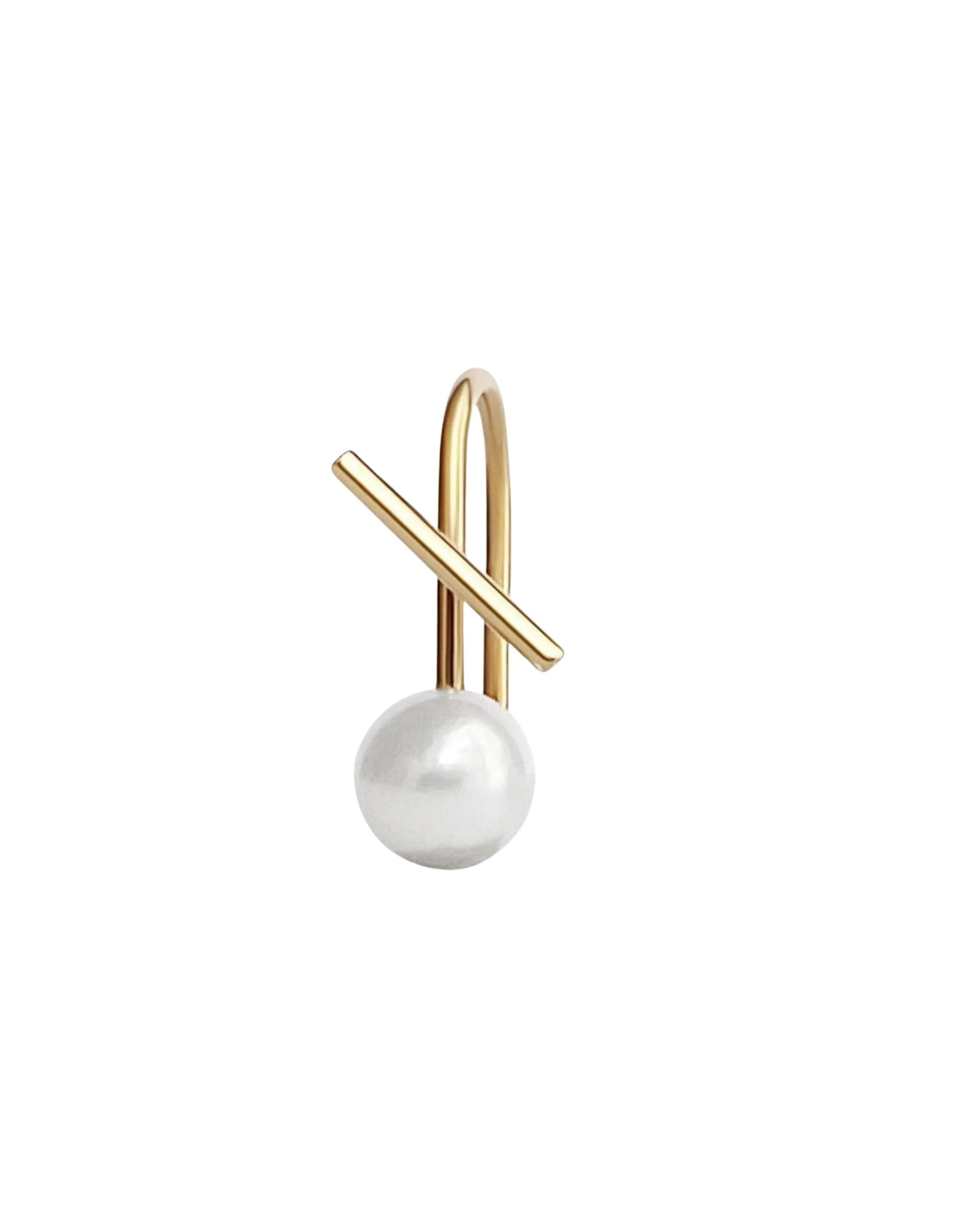 White Pearl Horizon Mini Thread Earring