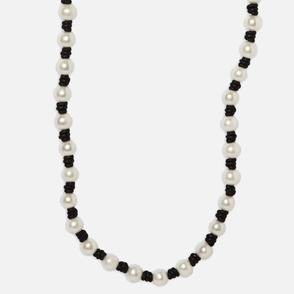 Long Knotted 10MM Pearl and Leather Necklace with Tail