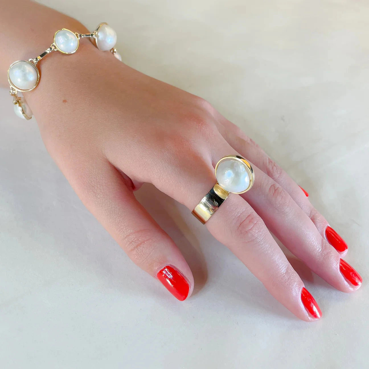 Perched Setting Ring With Pearl