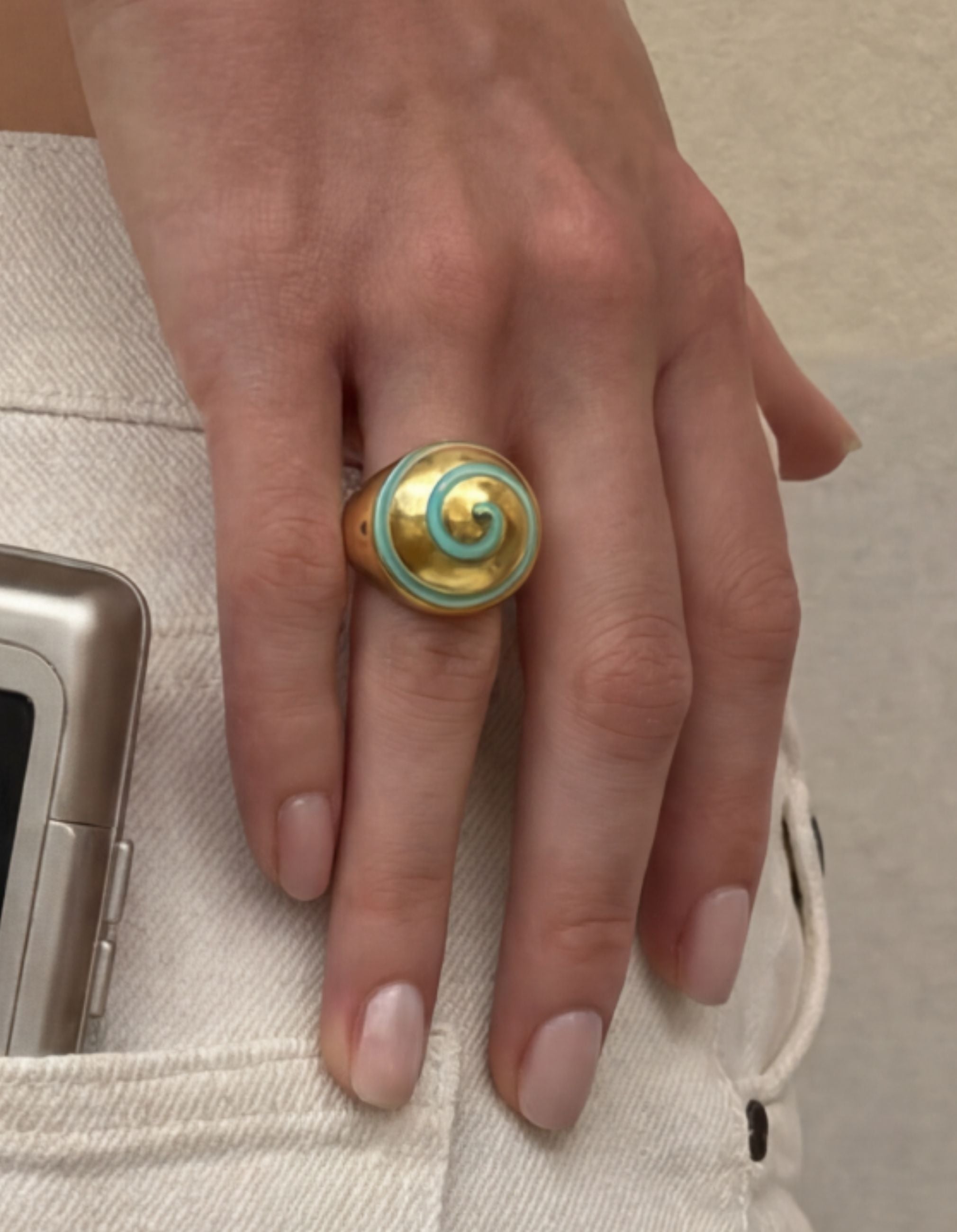 Swirl Pillbox Ring