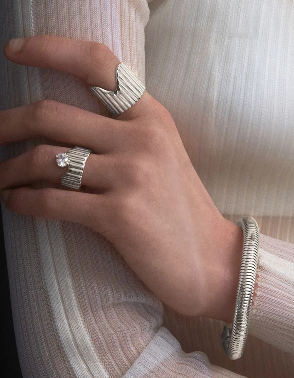 Strata Ring