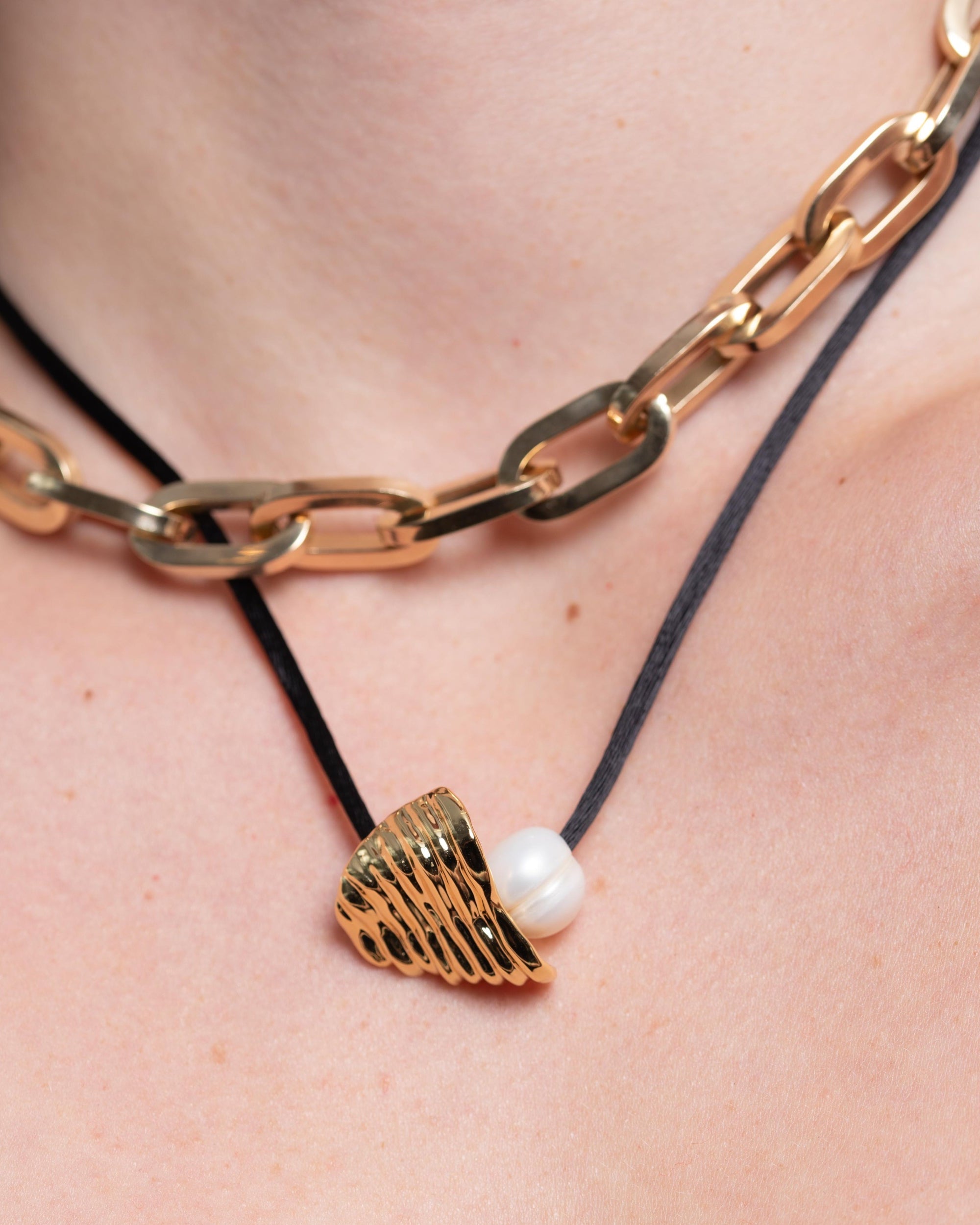 Pearl Formation Pendant by Anita Berisha - At Present Jewelry