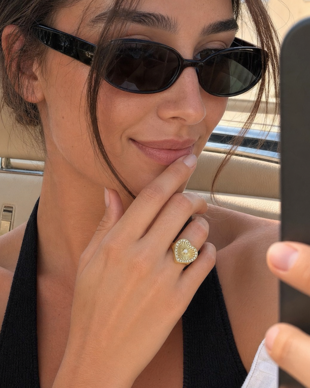 Cassandane Diamond Heart Signet Ring