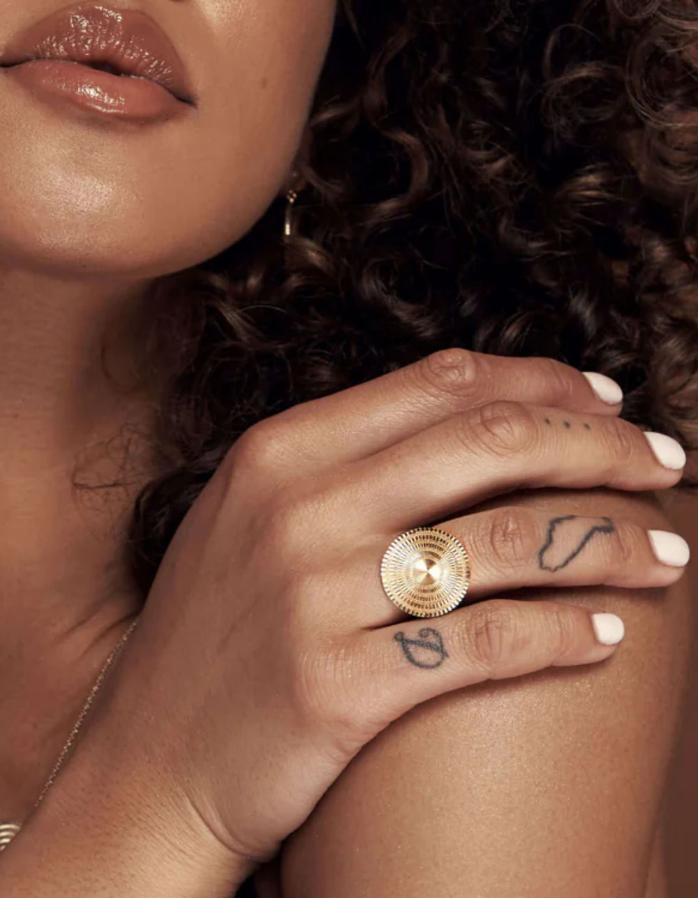Stella Circle Ring