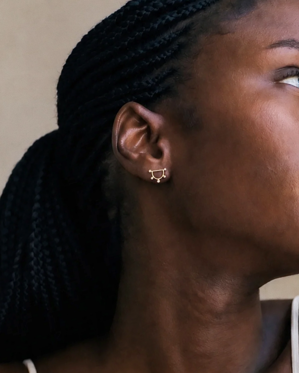 Light Beam Studs