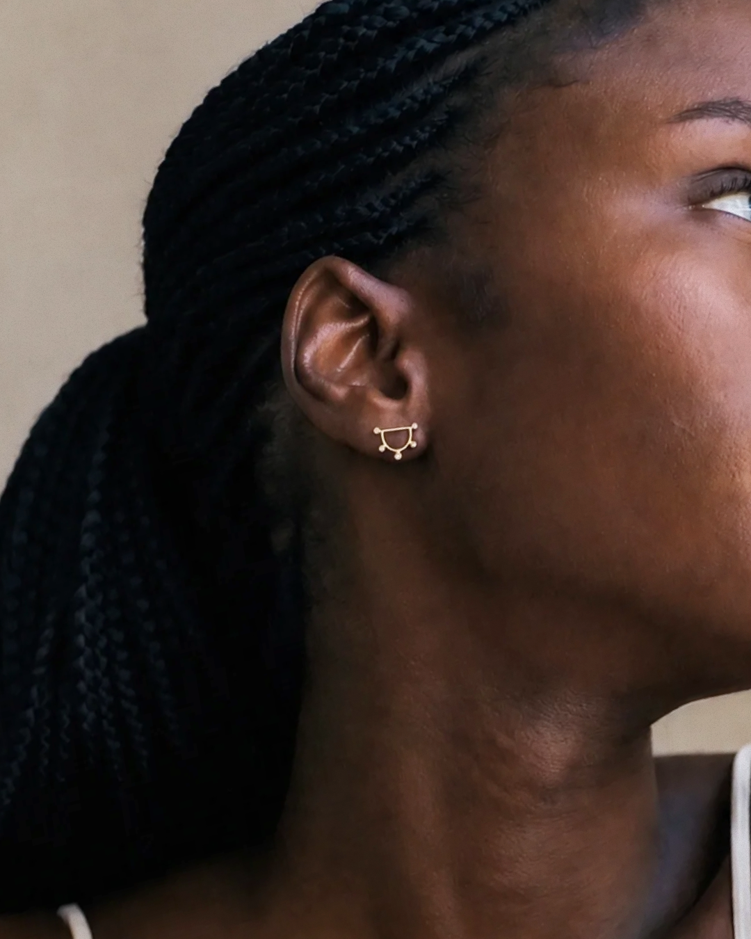 Light Beam Studs