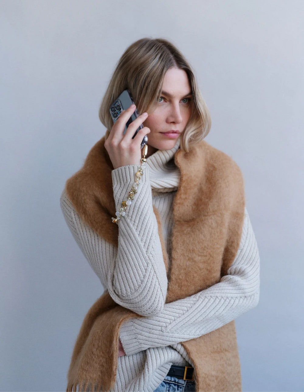 Linked Teardrop Gemstone Wristlet