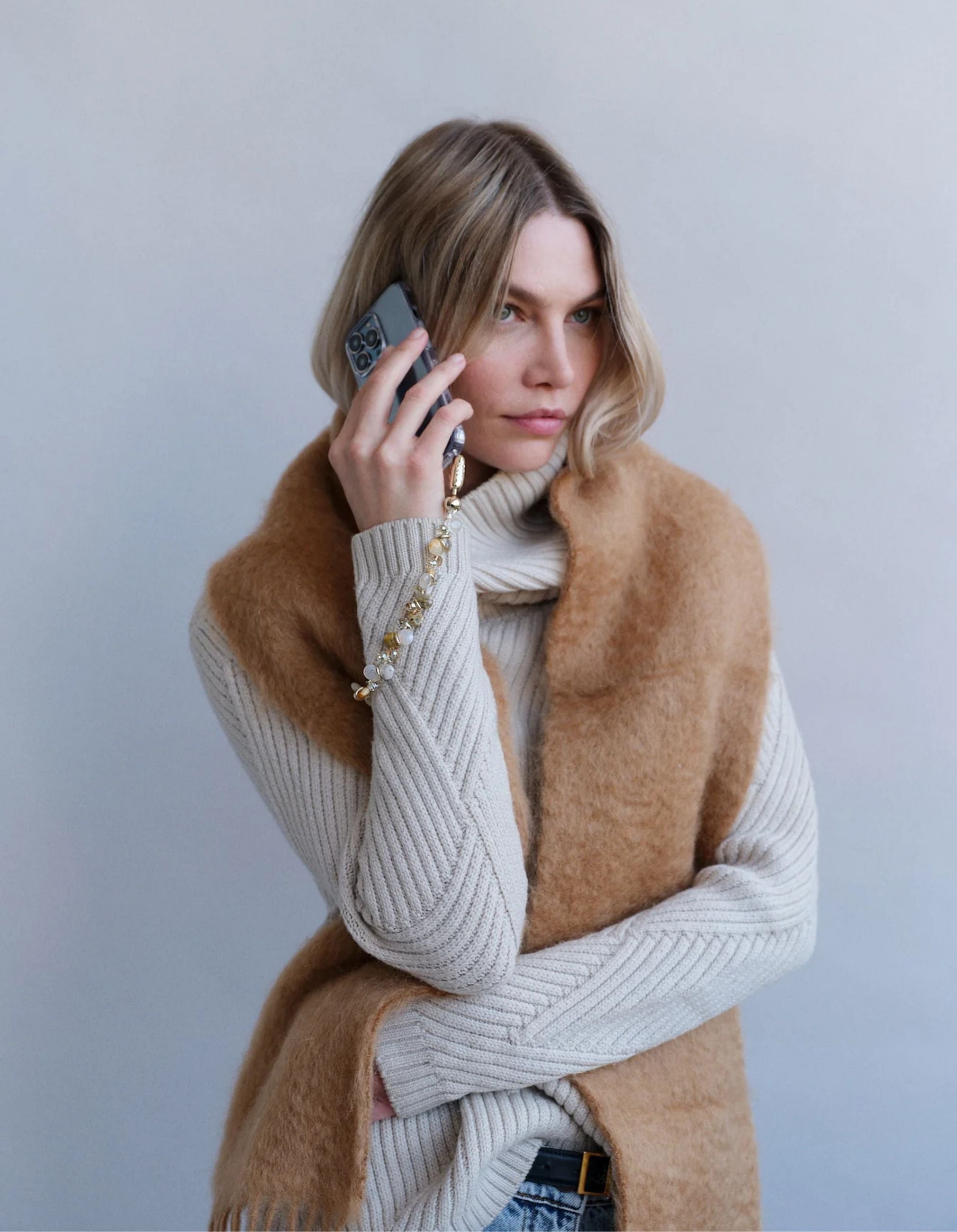 Linked Teardrop Gemstone Wristlet