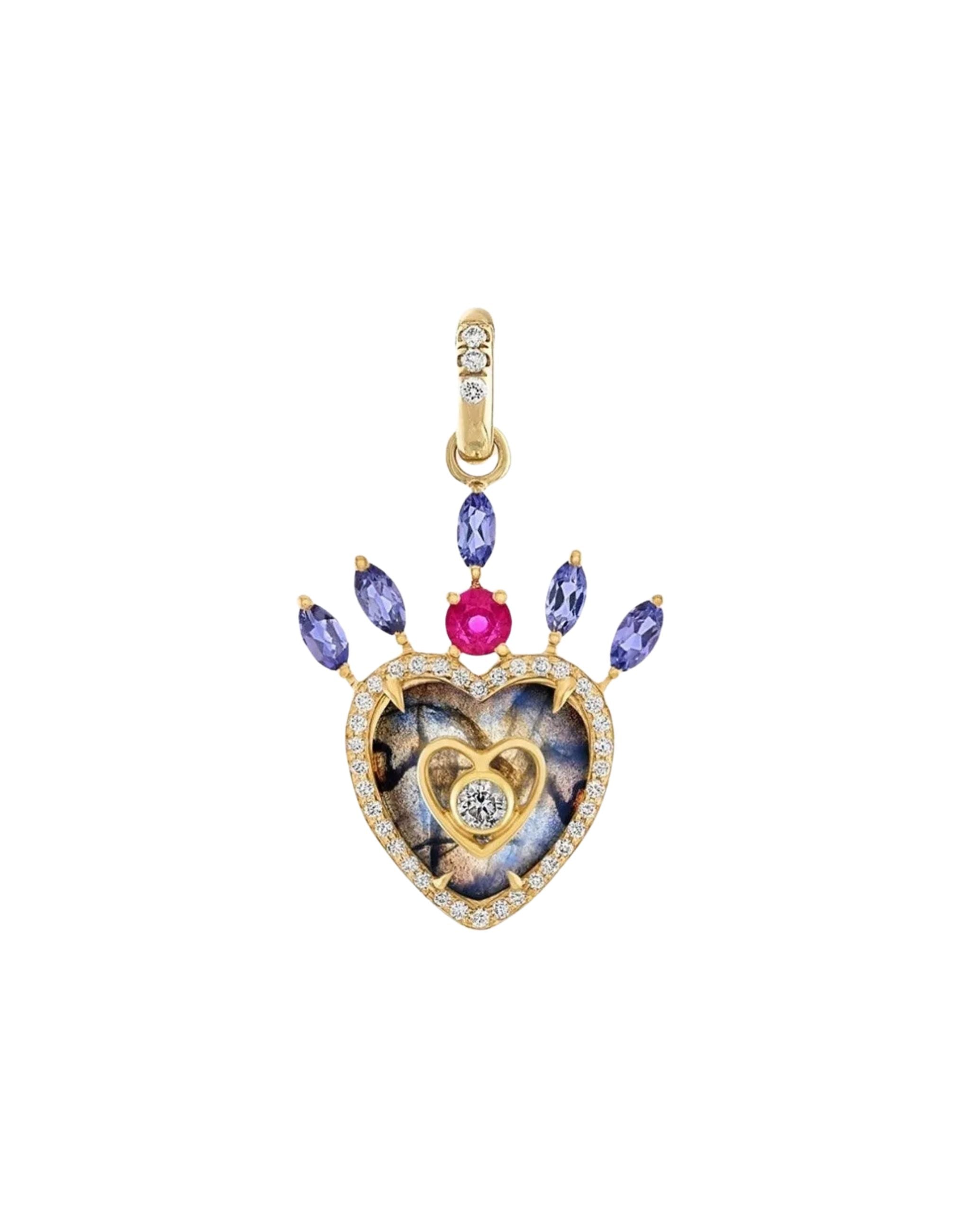Queen of Hearts Pendant