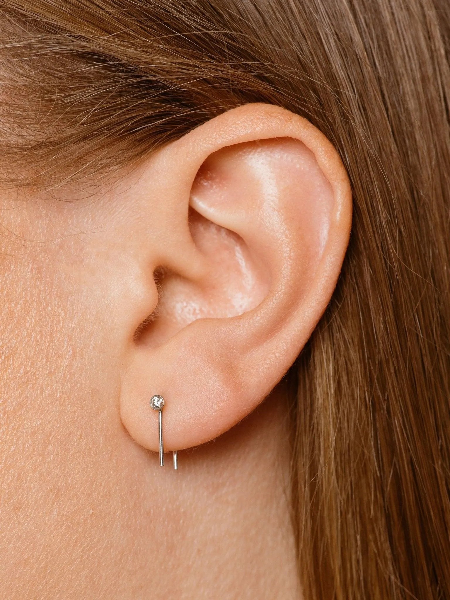 One Pointer Mini Thread Earring - At Present