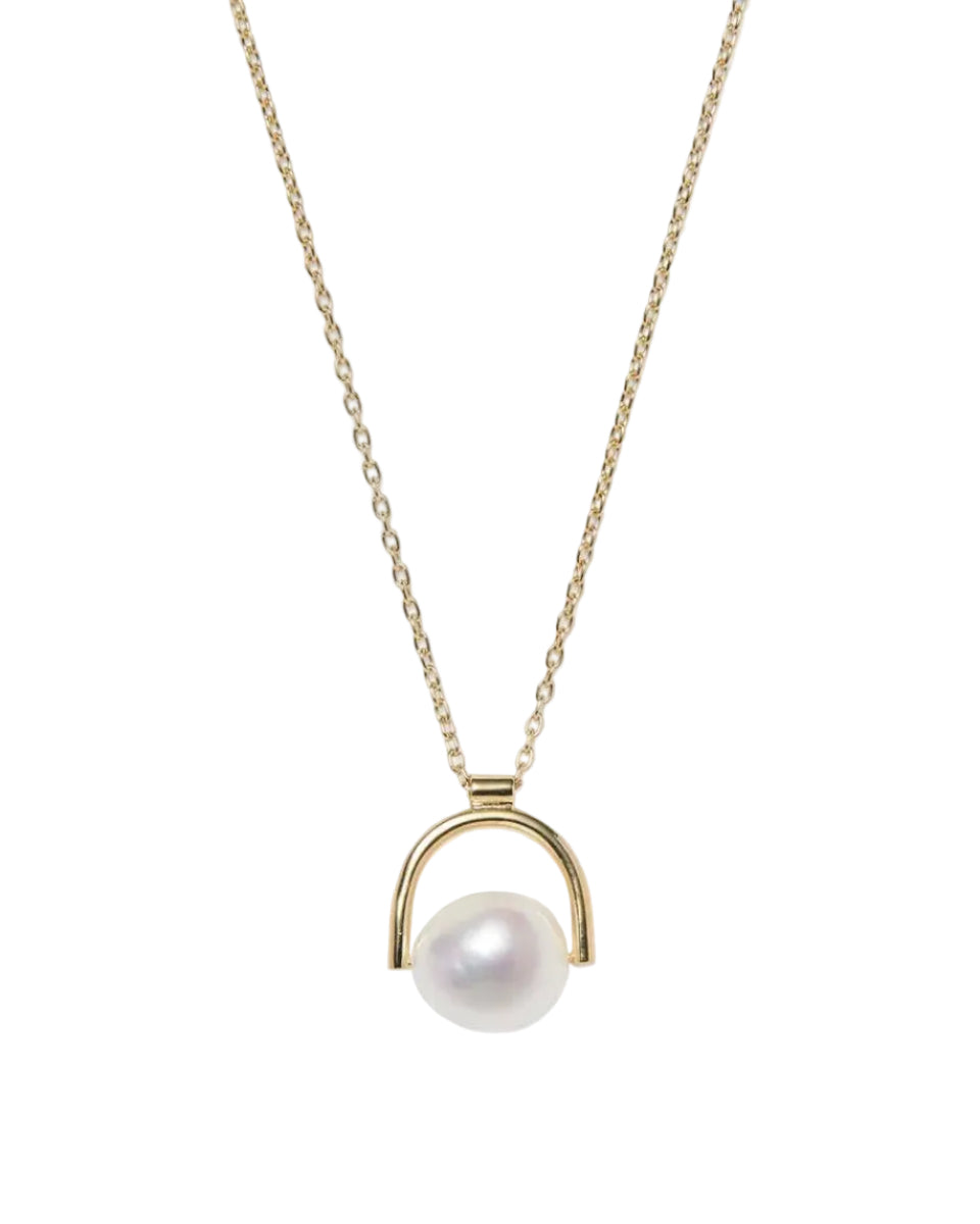 Bail Necklace in Gold - At Present