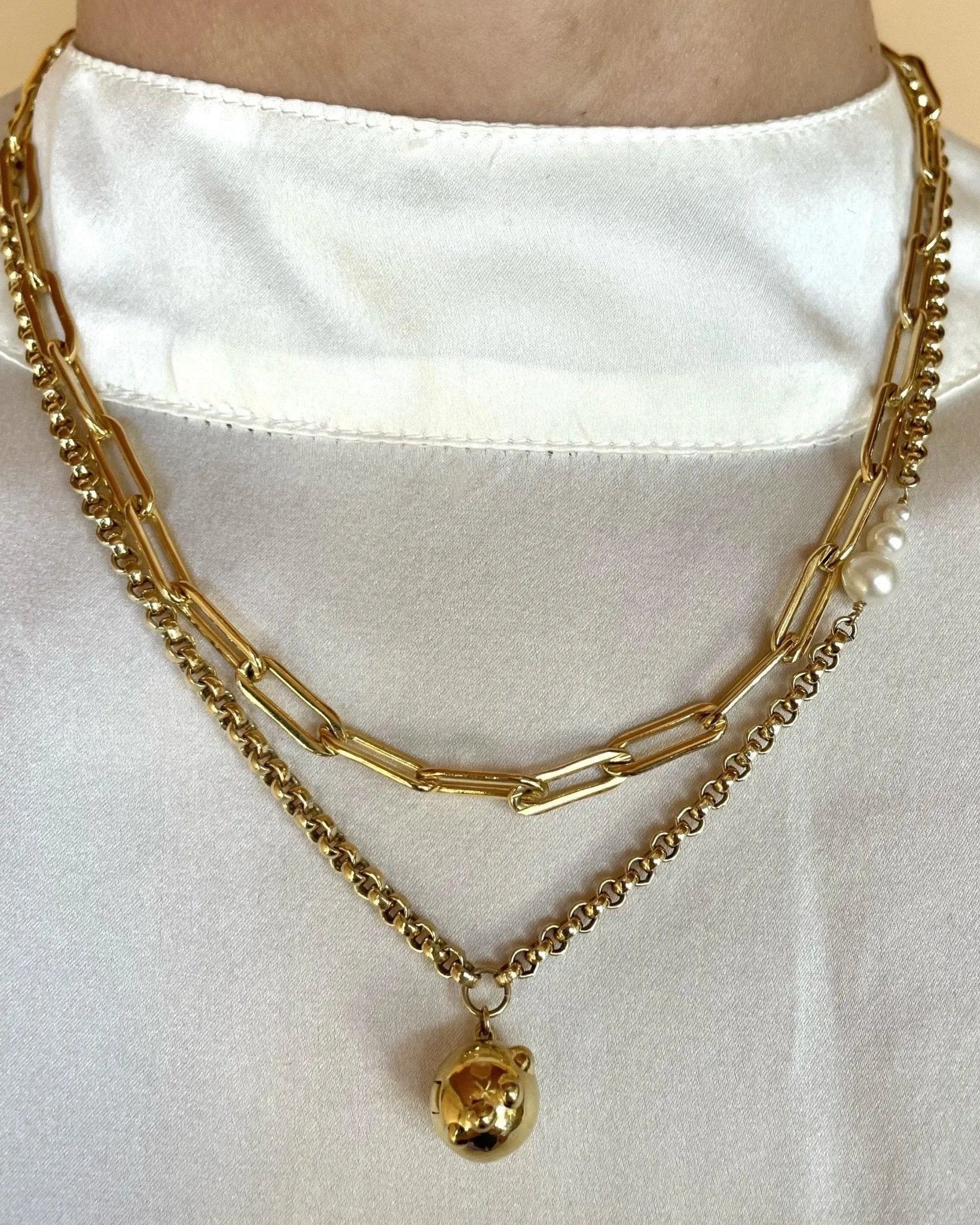 Droplet Mantra Locket - At Present