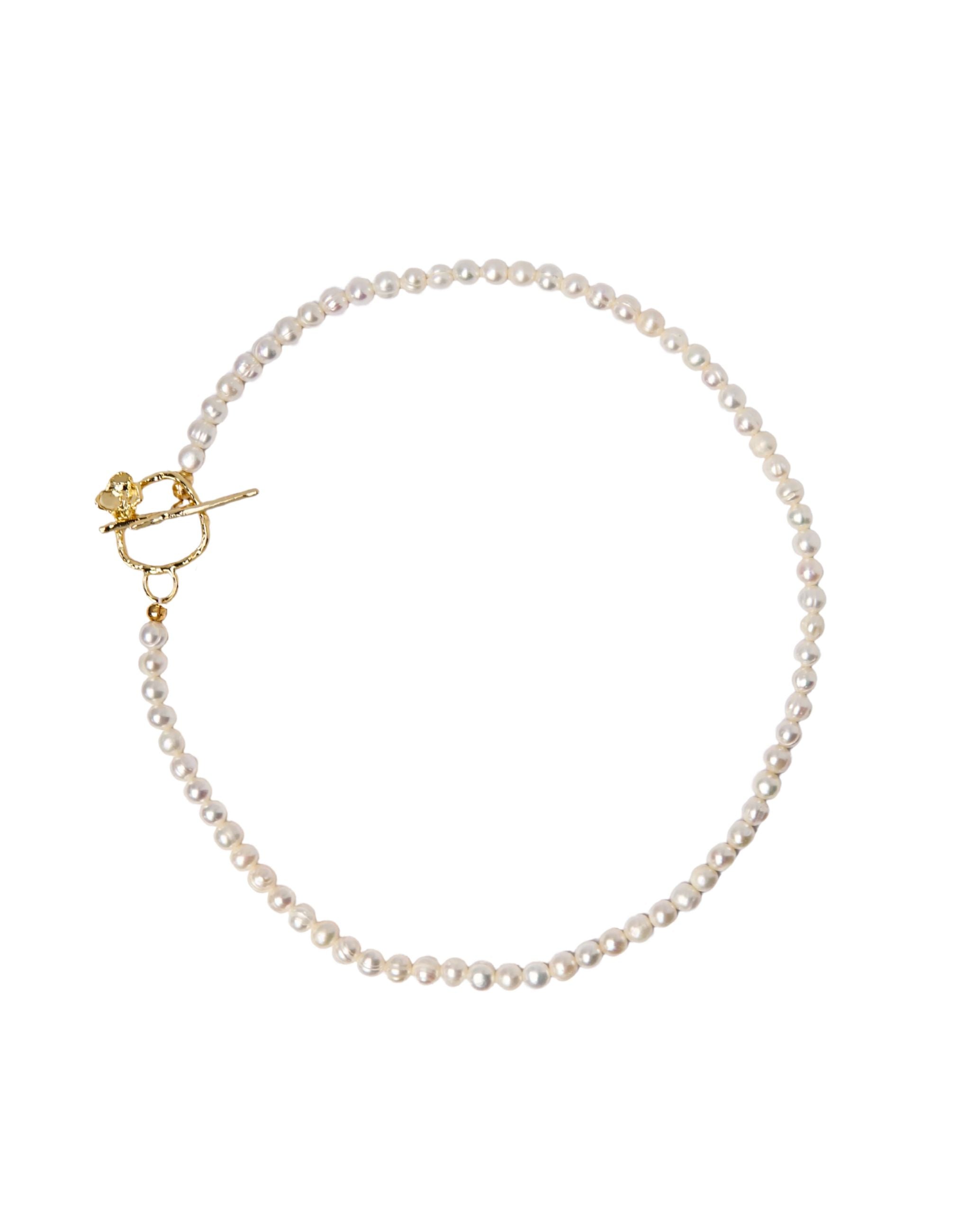 Petite Magnolia Collar