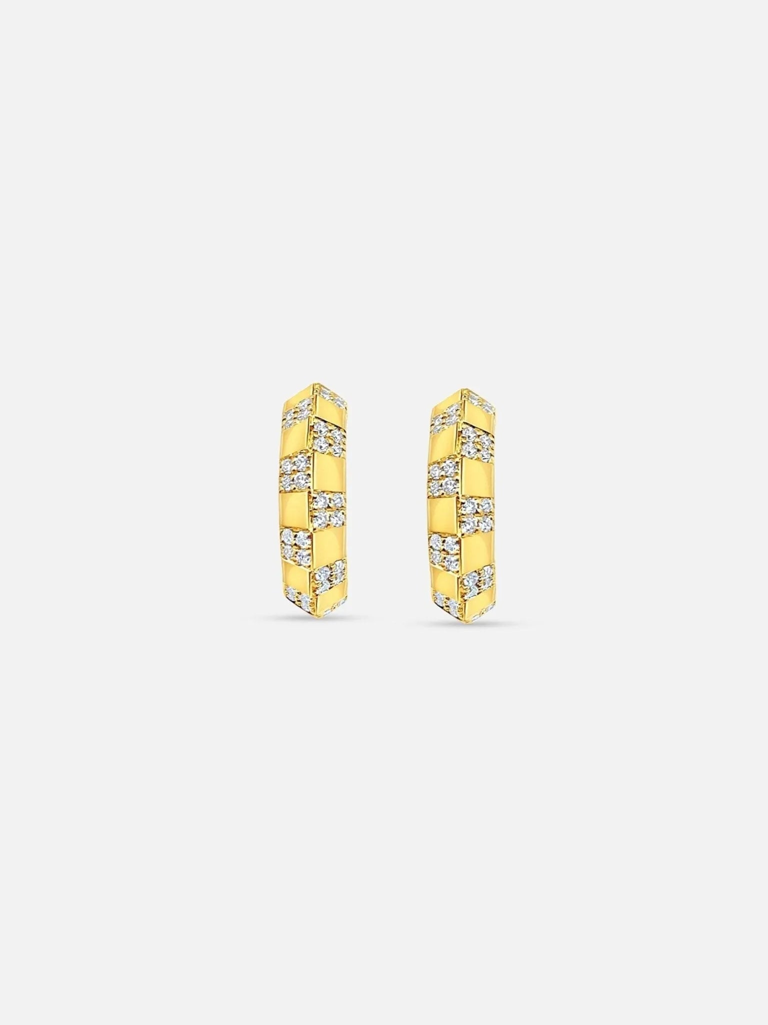 Pinstripe Strength Knife Edge Diamond Earring - At Present