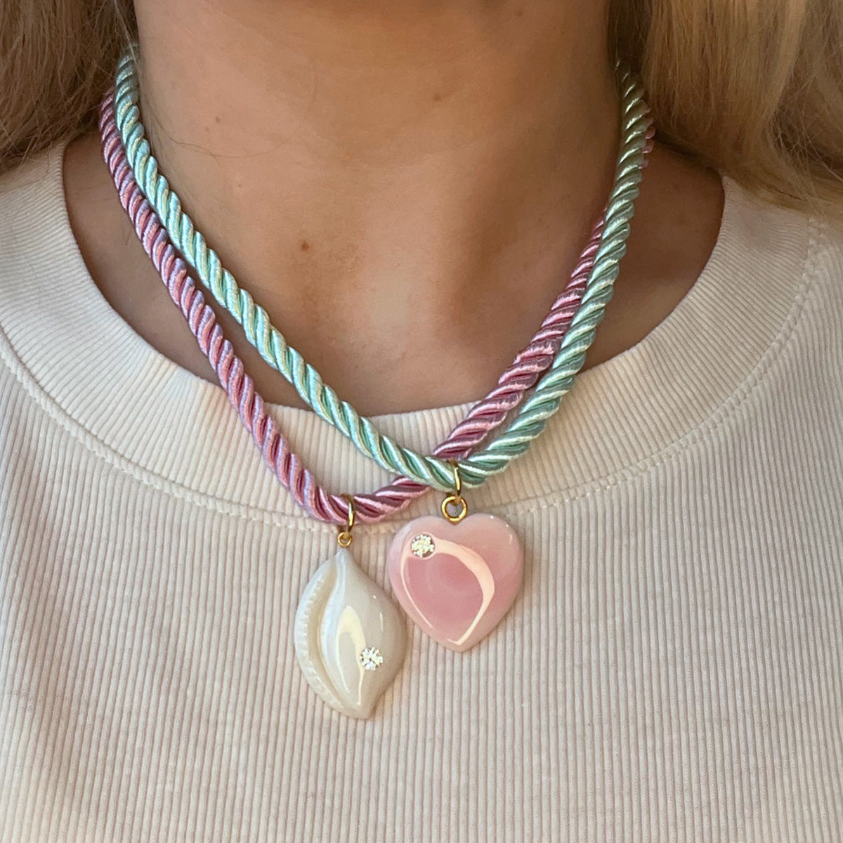 Seaside Souvenir Necklace, Shell