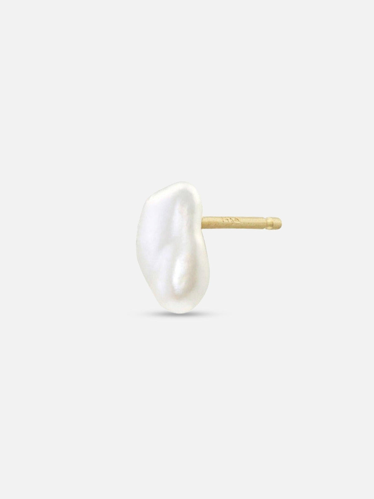 Baby Lagniappe Pearl Studs - White/Space - At Present